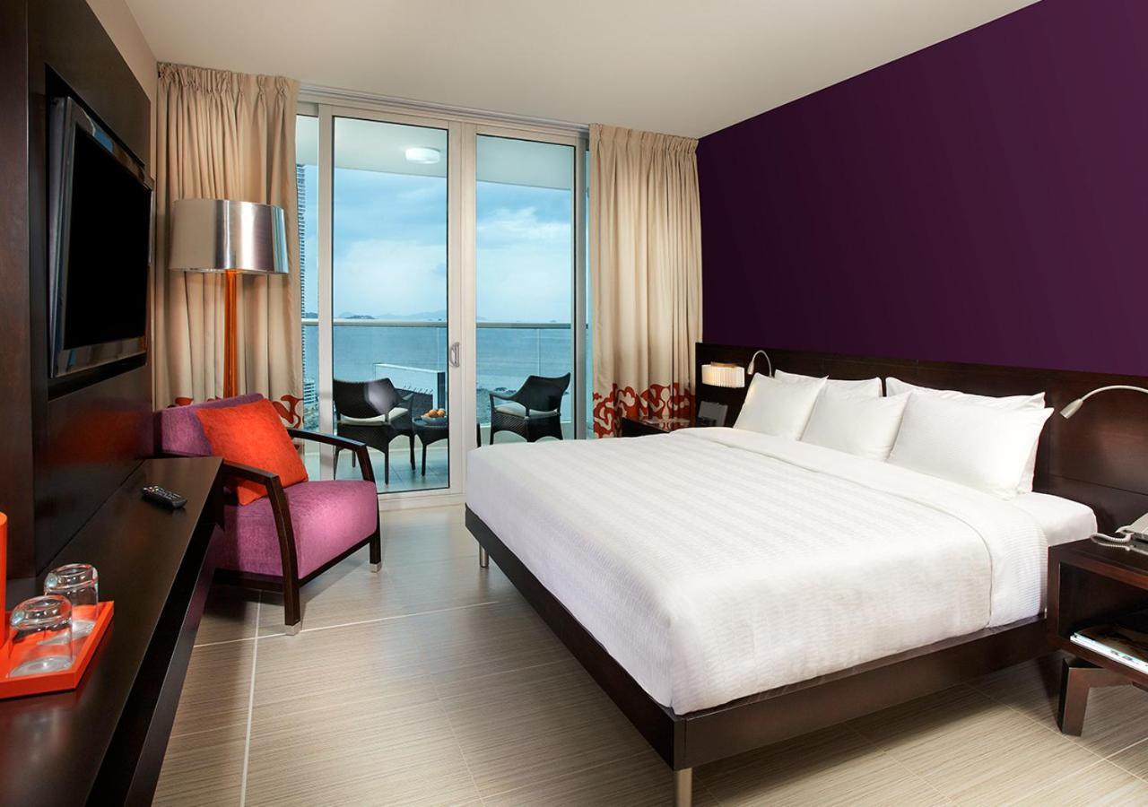 Megapolis Hotel Panama Exterior foto A room at the Hard Rock Hotel